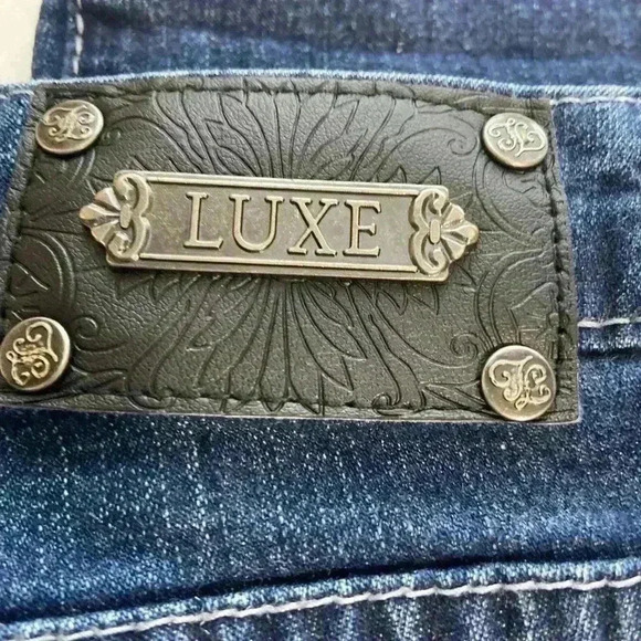 LUXE Blue Jeans - Picture 7 of 7